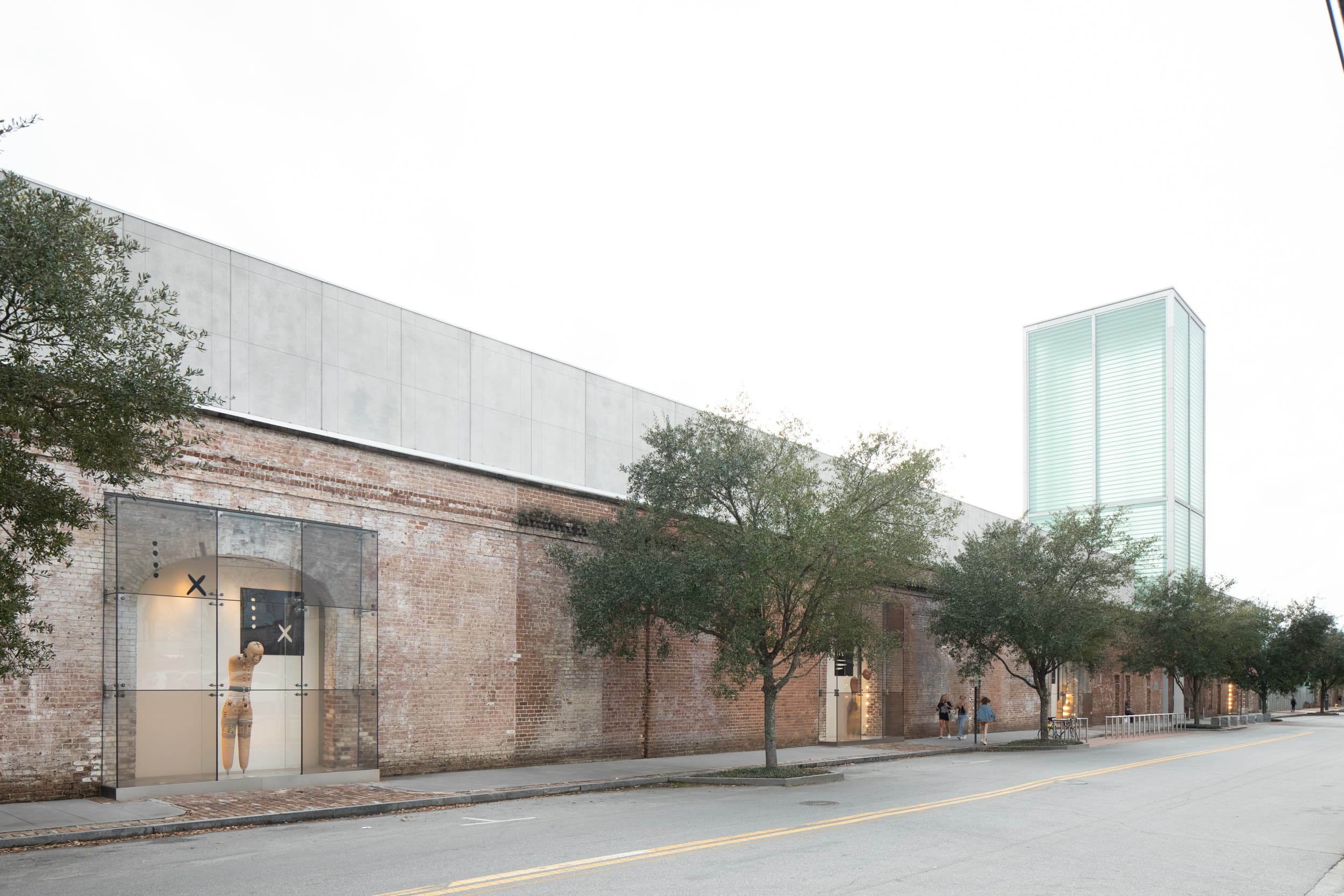 SCAD Savannah – Winter 2021 – deFINE Art – Exhibitions – Rose Simpson – “Countdown” – Teaser Documentation – Jewel Boxes, SCAD Museum of Art – Photography Courtesy of SCAD — before retouching